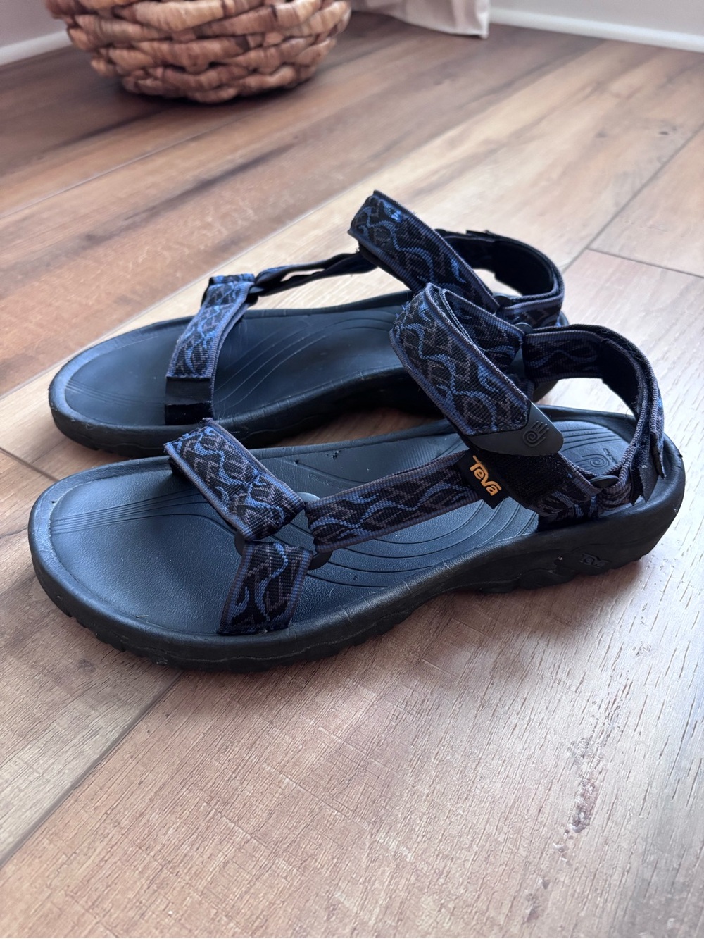 Men’s Teva Hurricane Sandals